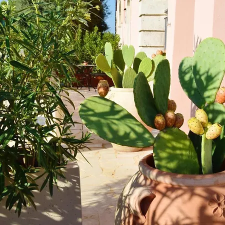 Antico Casale Benali Bed and Breakfast Συρακούσες
